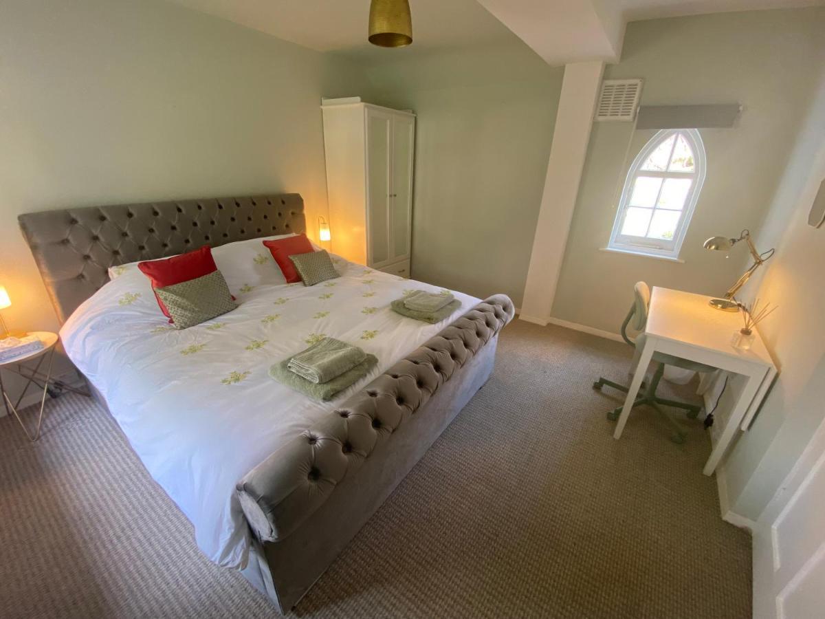 Apartmán Birdsong & Pine: Parking & Garden Worthing Exteriér fotografie